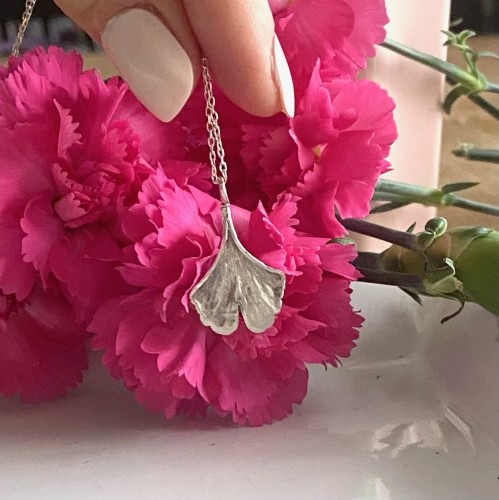 Miłorząb - naszyjnik z najmniejszego listka miłorzębu