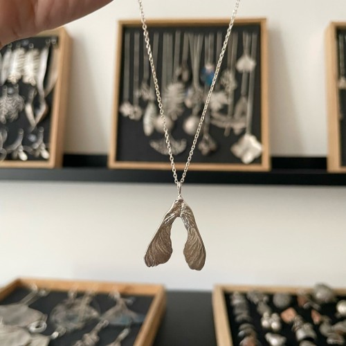 Naszyjnik z noska klonowego 