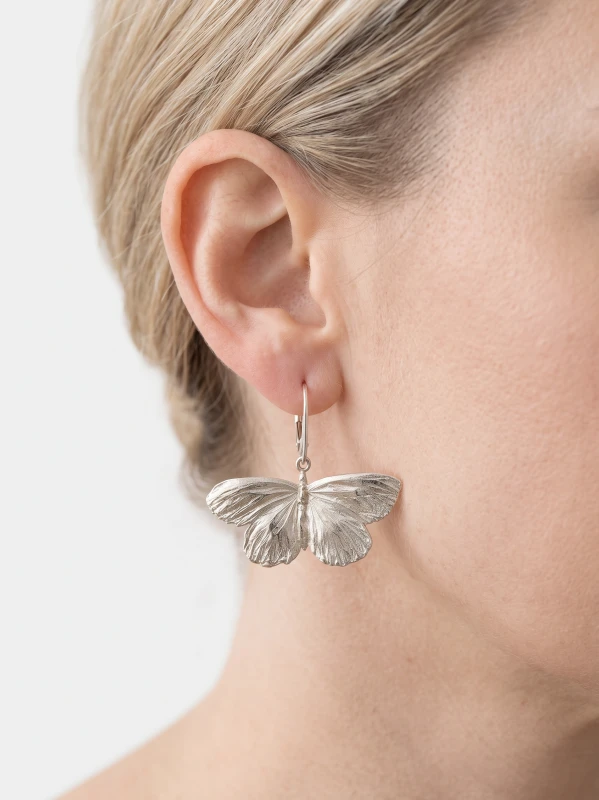 Task_Professional_jewelry_mode_Nano_Banana_2_53465.png